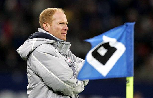 2010/11: Sammer-Posse und erste Millionenverluste