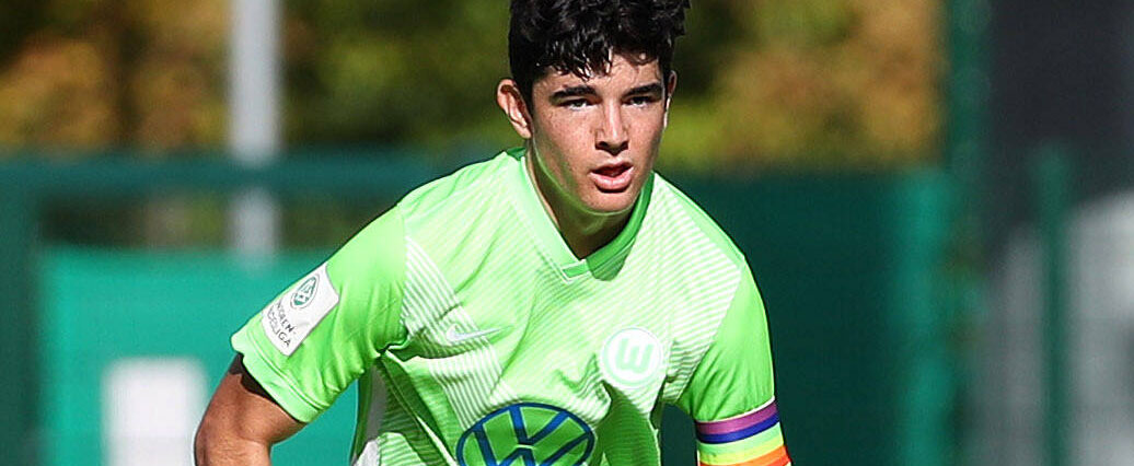 VfL Wolfsburg: Talent Anselmo Garcia MacNulty soll gehalten werden