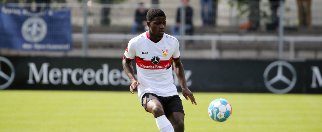 VfB Stuttgart: Clinton Mola wieder im Teamtraining dabei